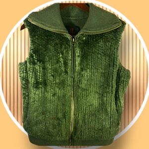 Adrienne Landau Luxury Faux Fur / Sweater Vest w 2 Pockets